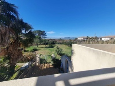 Location T2 + Mezzanine Ã  300 m de la Plage de la Bergerie