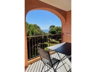 Location R&eacute;sidence de la Pin&egrave;de : Piscine et Plage sur la Presqu'&icirc;le de Giens