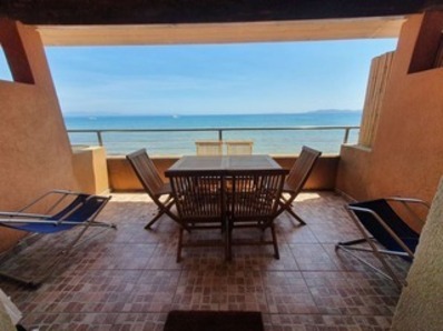 Location R&eacute;sidence Azureor les pieds dans l'eau &agrave; la Capte