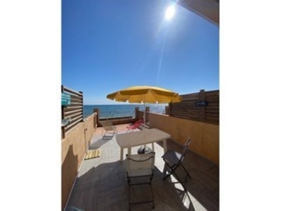 Location Studio les pieds dans l'eau &agrave; la Capte 